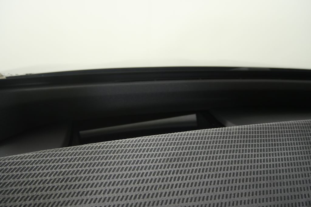 Thumbnail: 2026 BMW iX - 23