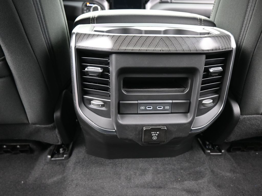 New 2026 Hydro Blue Pearlcoat Ram Big Horn/Lone Star image 32