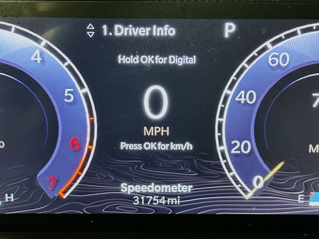 Used 2023 Gray Jeep Base image 15