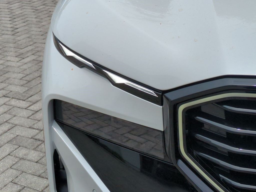 New 2026 White BMW Label image 10