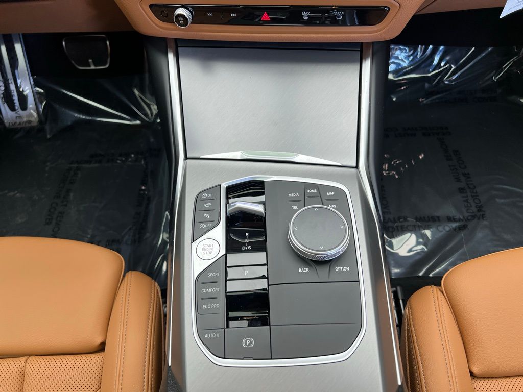 2025 BMW 3 Series M340i 12