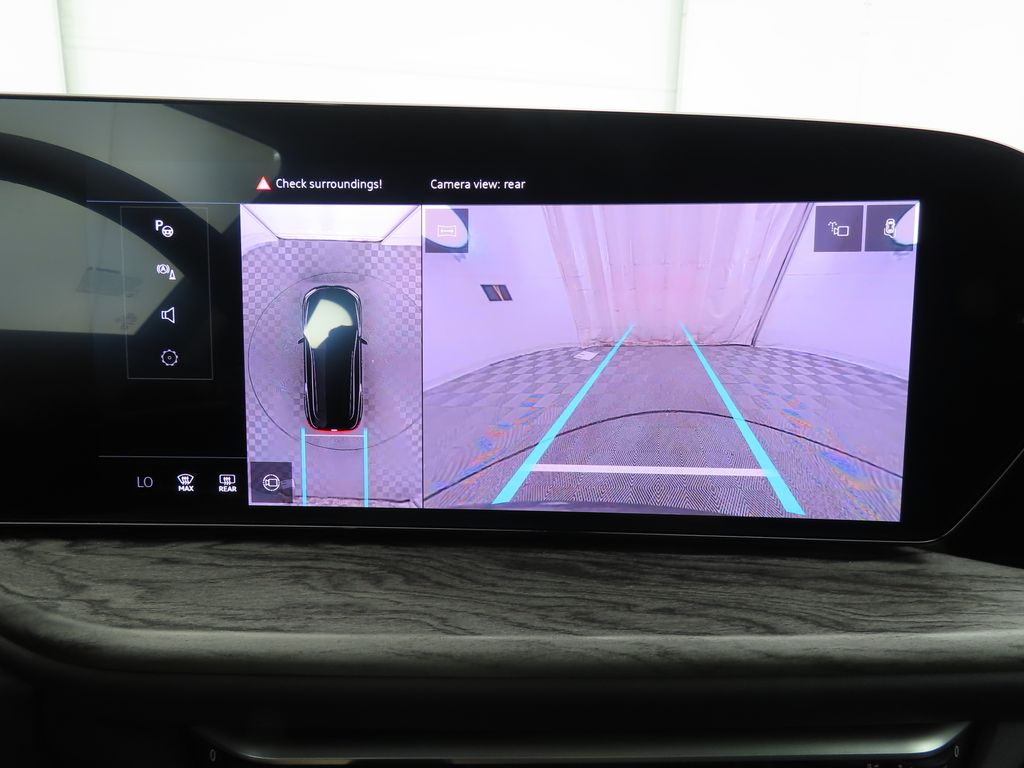 Thumbnail: 2025 Audi Q5 - 18