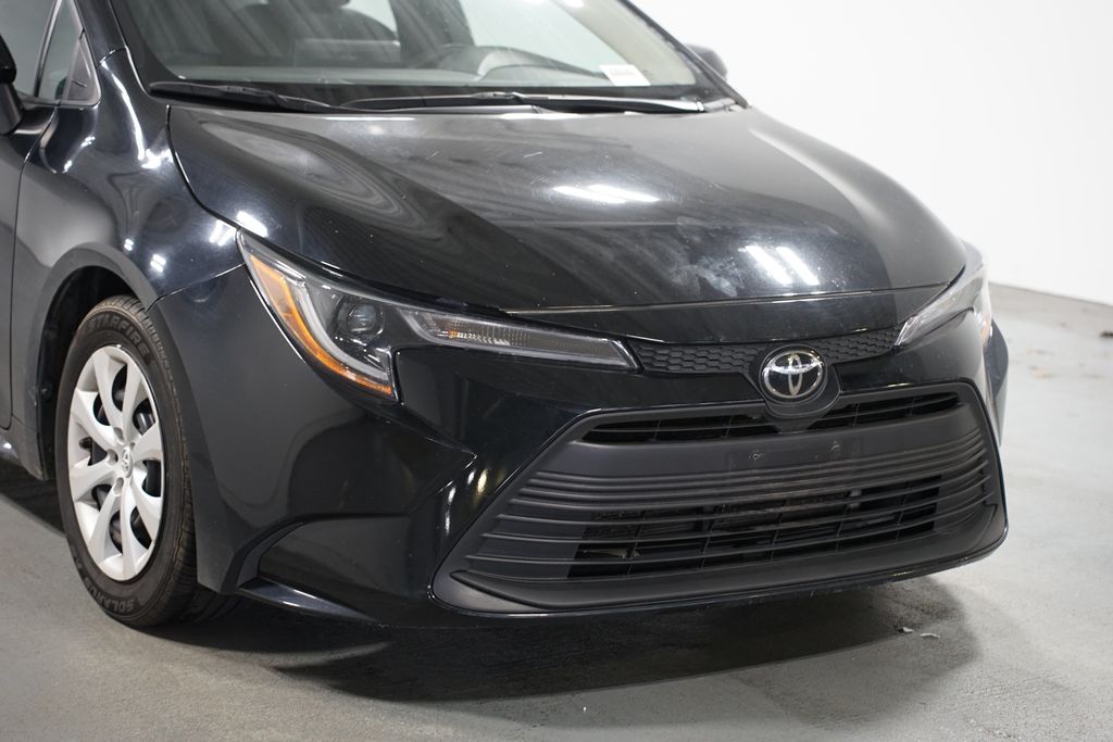 Thumbnail: 2023 Toyota Corolla - 4