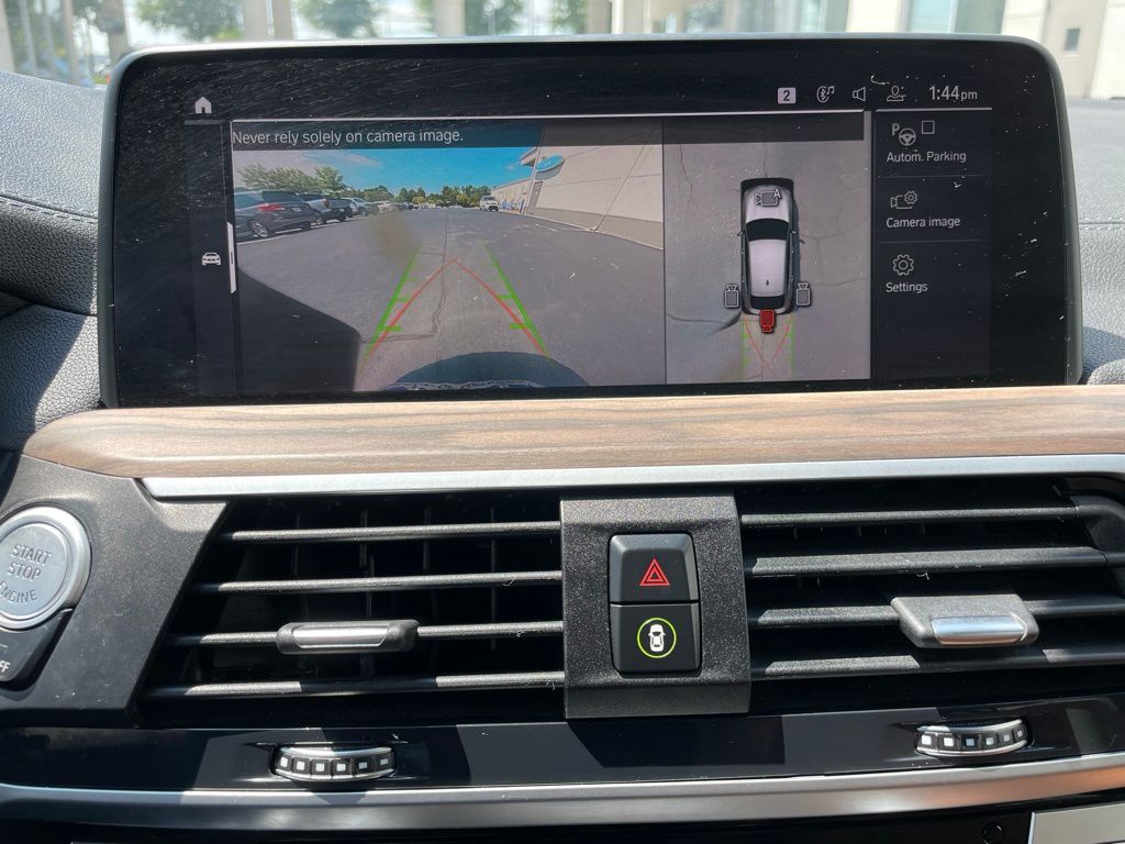 Thumbnail: 2021 BMW X4 - 18