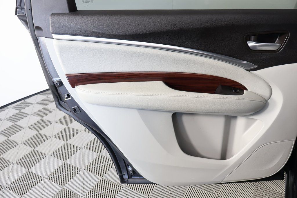 Thumbnail: 2016 Acura MDX - 13