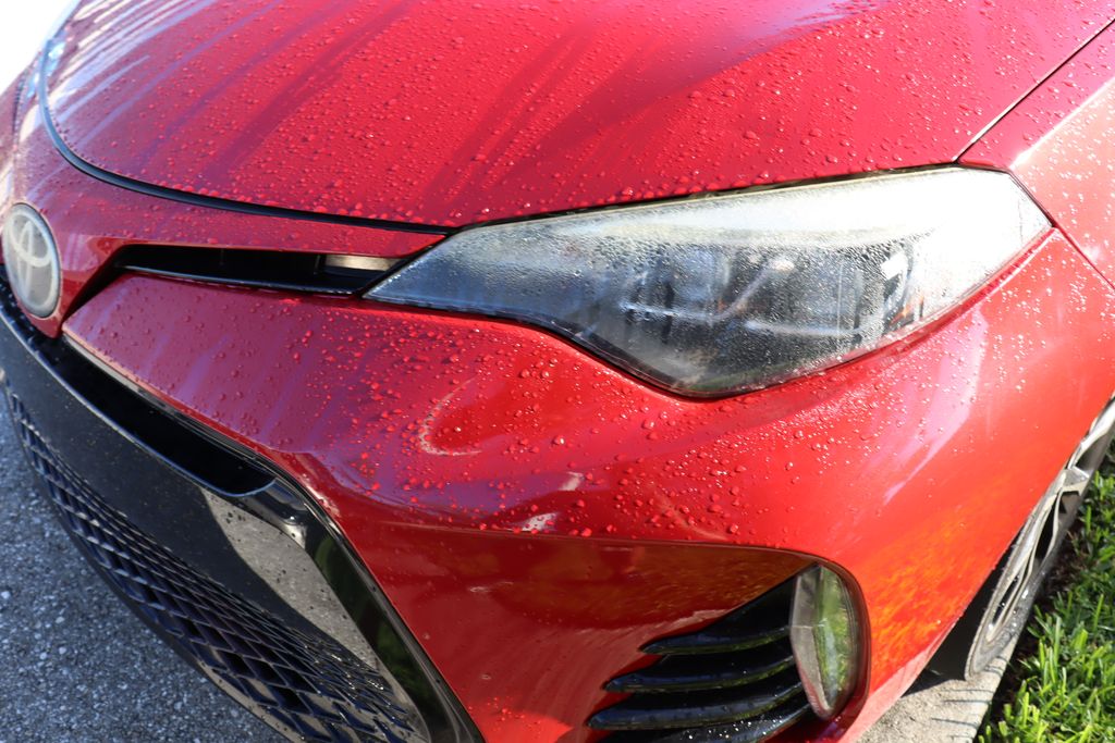 Thumbnail: 2017 Toyota Corolla - 3