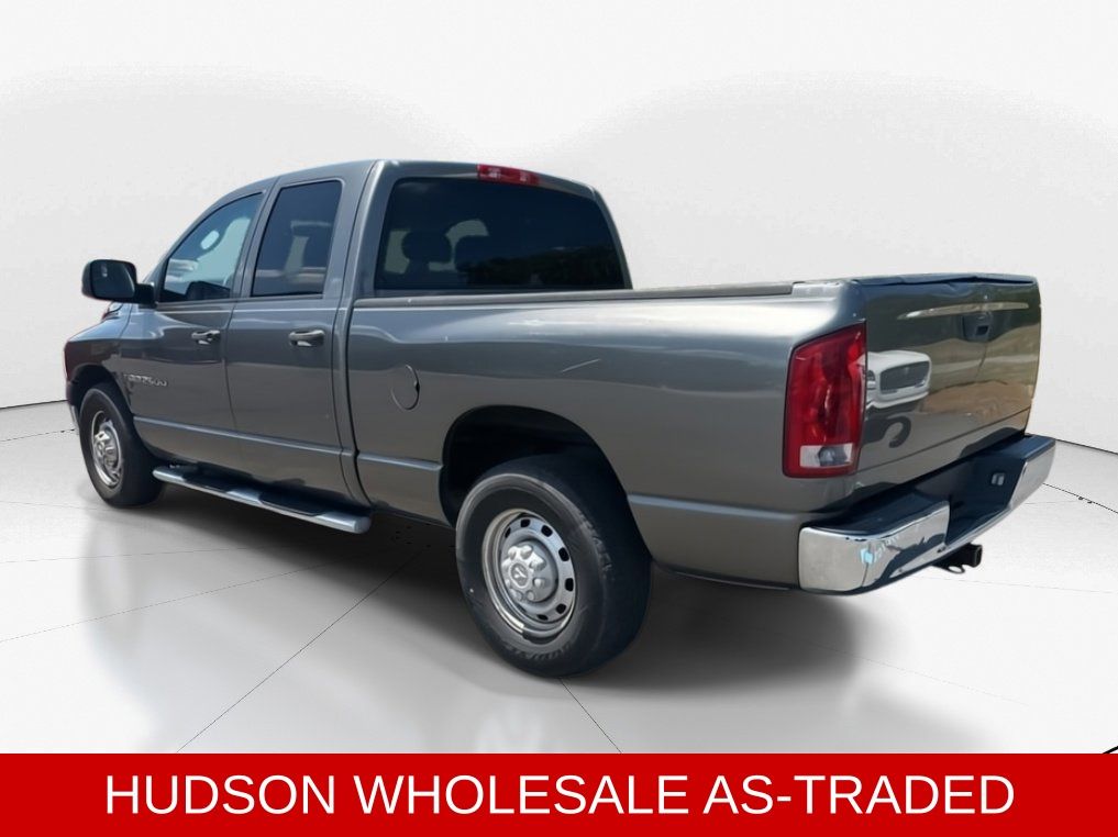 2005 Mineral Gray Metallic Clearcoat Dodge Ram 2500 ST RWD Truck