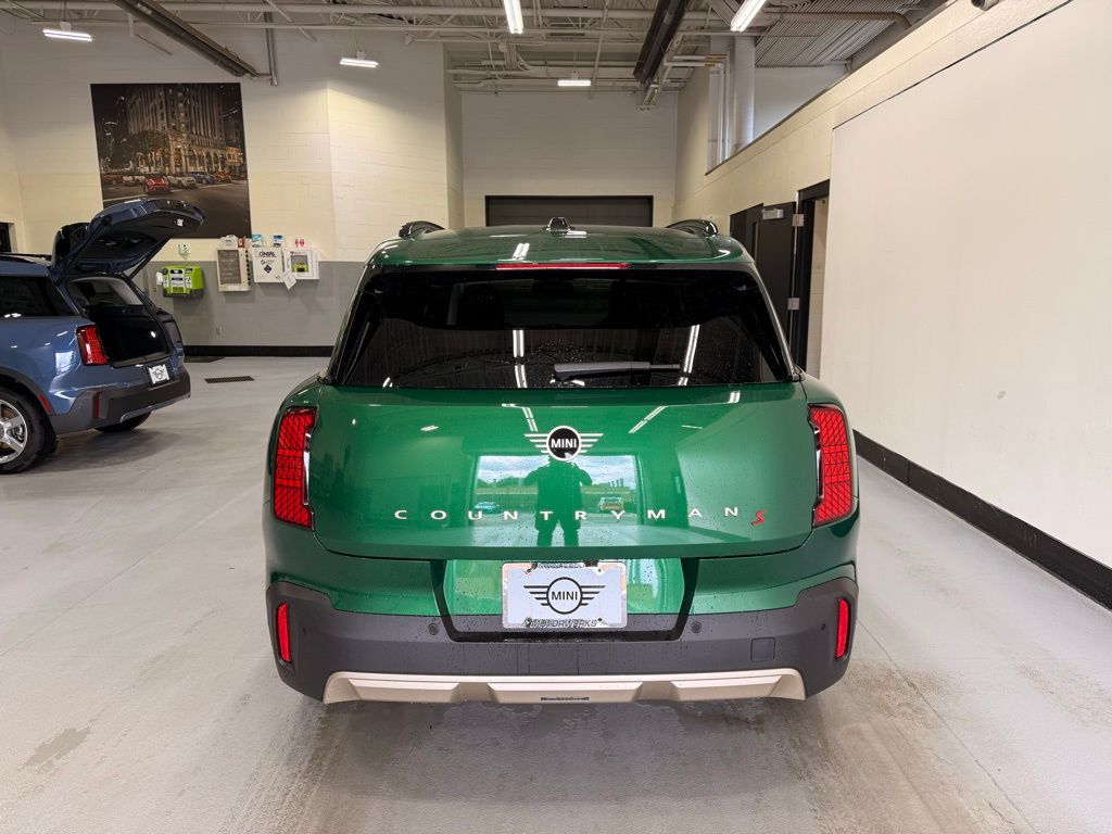 Thumbnail: 2025 MINI Cooper Countryman - 4