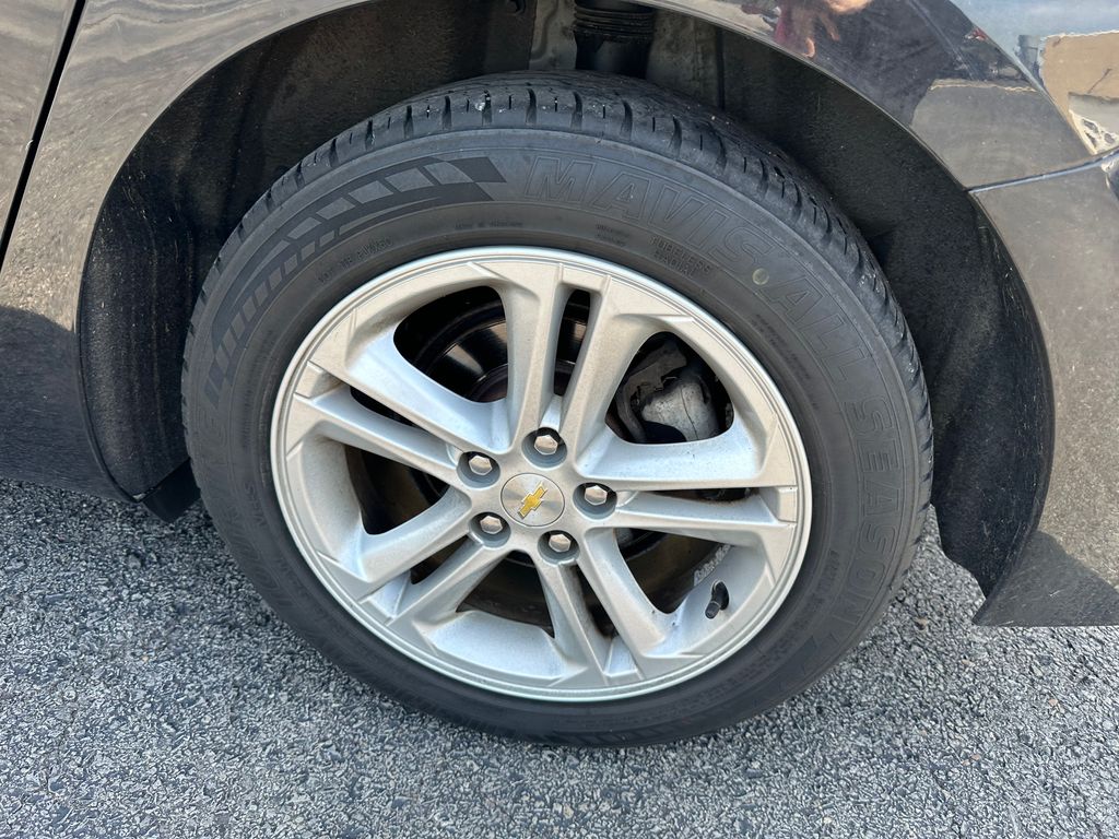 2018 Chevrolet Cruze #19