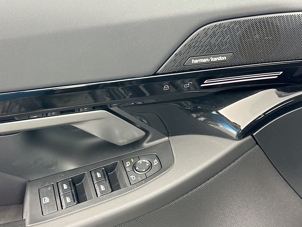 2024 BMW 5 Series 530i 20