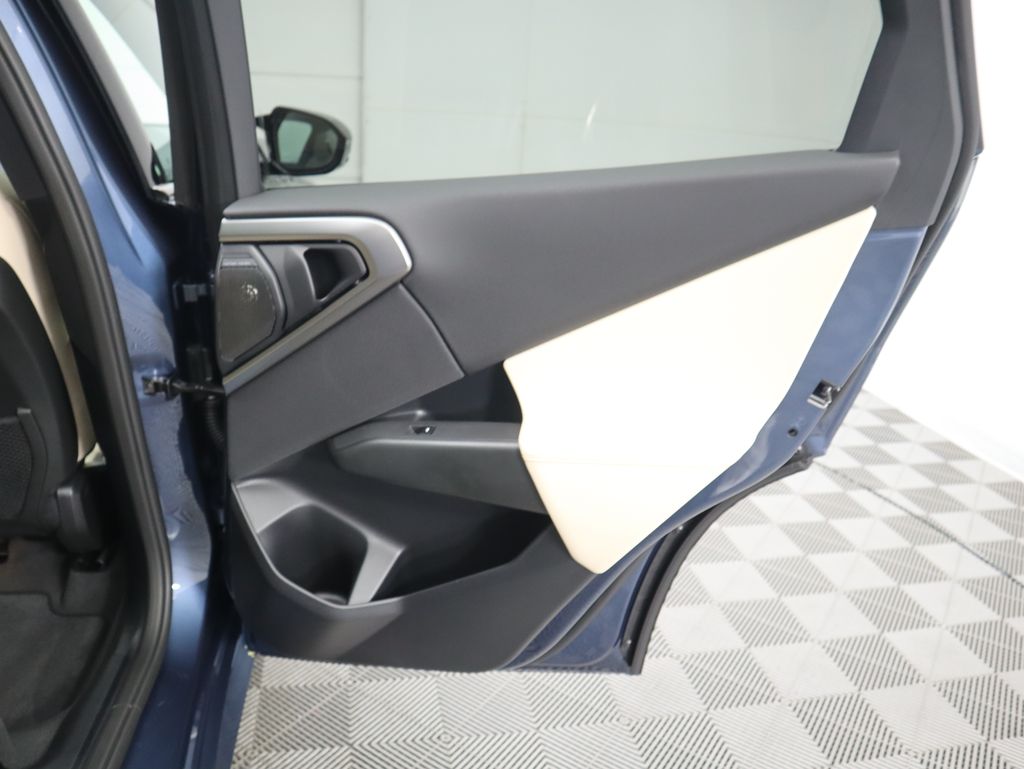 Thumbnail: 2025 BMW X3 - 29