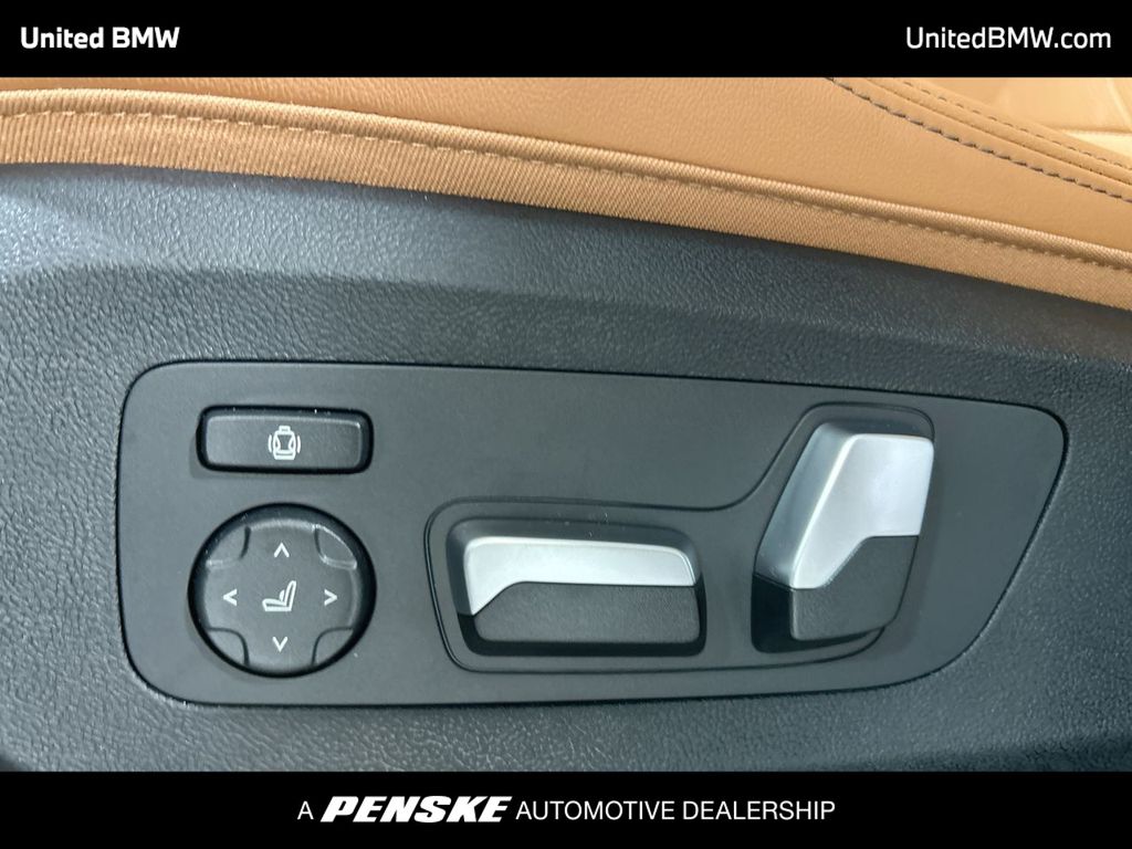 Thumbnail: 2026 BMW X5 - 12