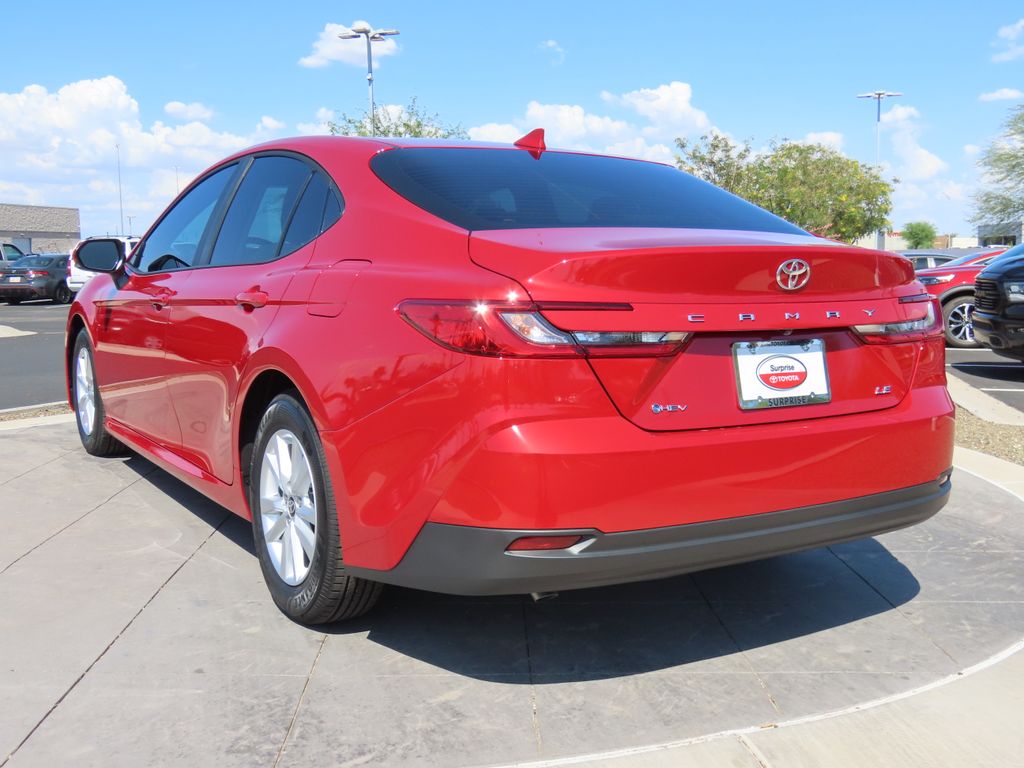 2025 Toyota Camry LE 7