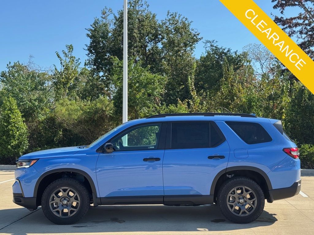 2025 Honda Pilot TrailSport Blue at Classic Elite Chevrolet Hwy 6