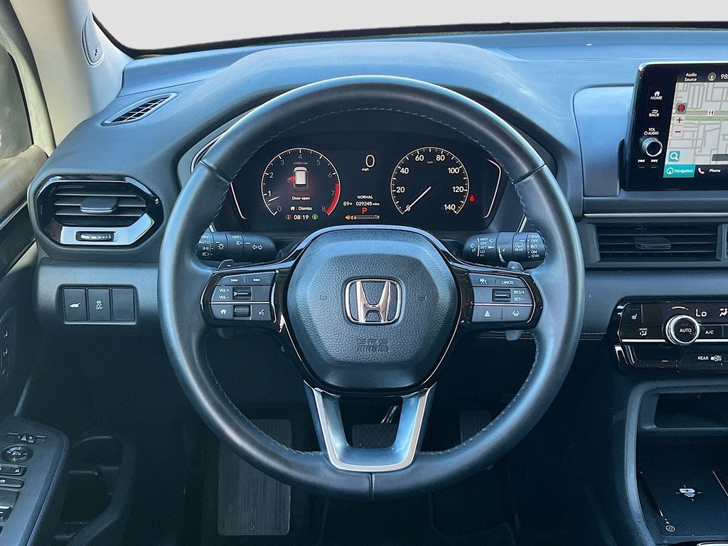 Used 2025 Gray Honda Touring image 11