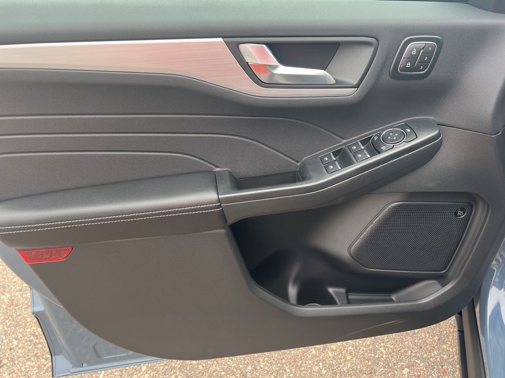 2025 Ford Escape Plug-In Hybrid