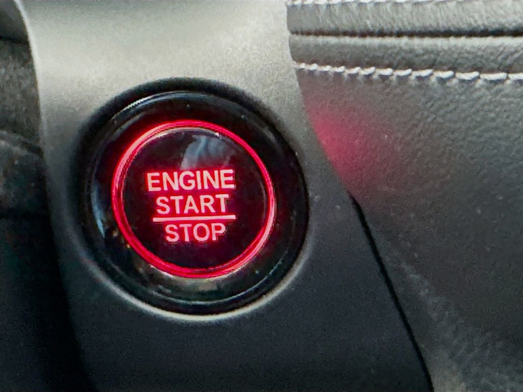 Used Car 2023 Honda Hr-v  Ex-l For Sale Under $25,000 In Austin, Texas