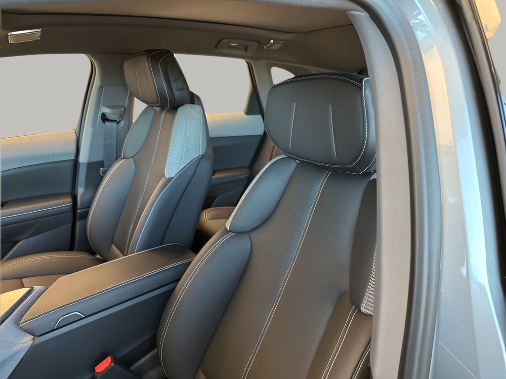 New 2026 Silver Cadillac Luxury image 24