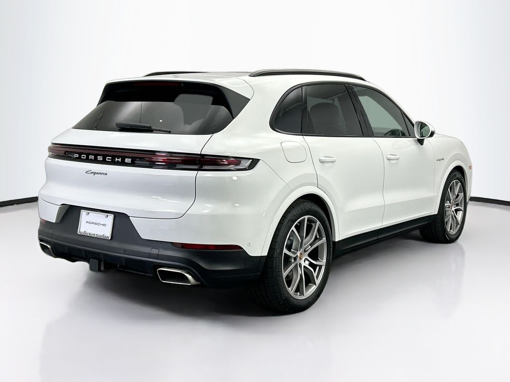 Thumbnail: 2026 Porsche Cayenne - 7