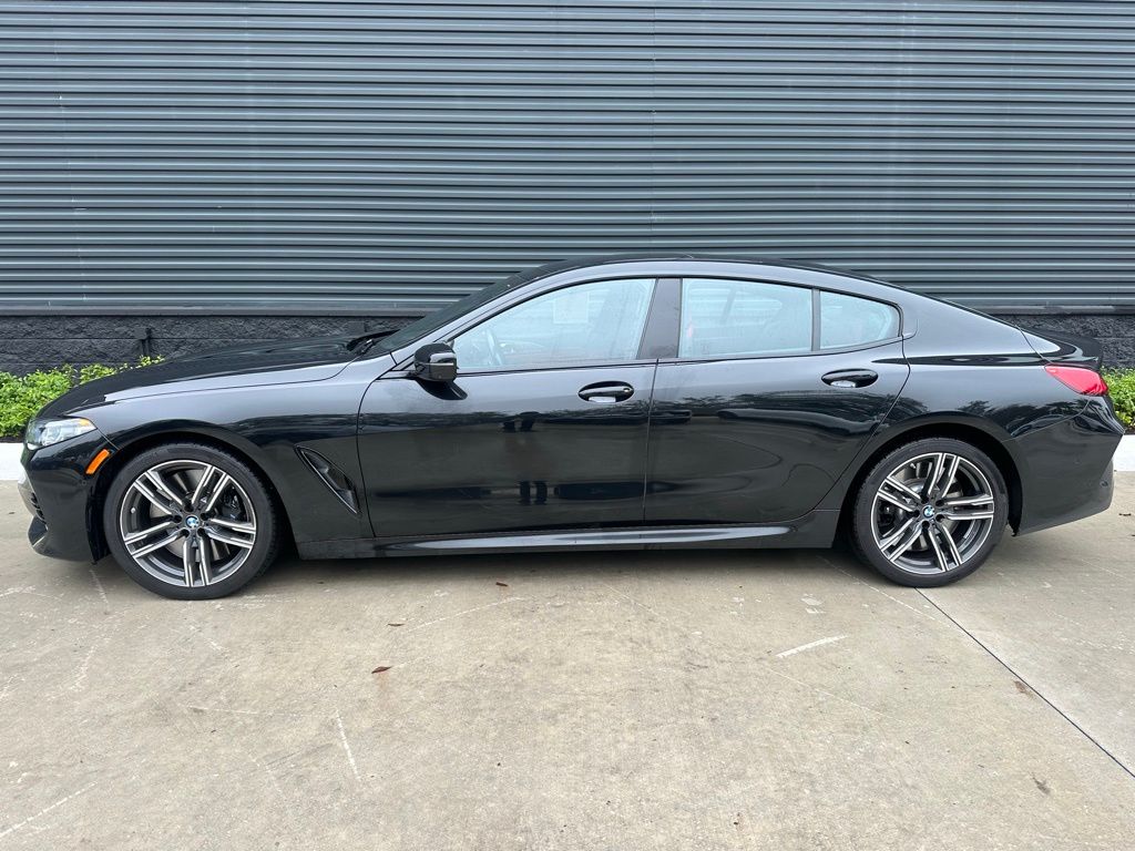 2023 BMW 8 Series M850i xDrive 2