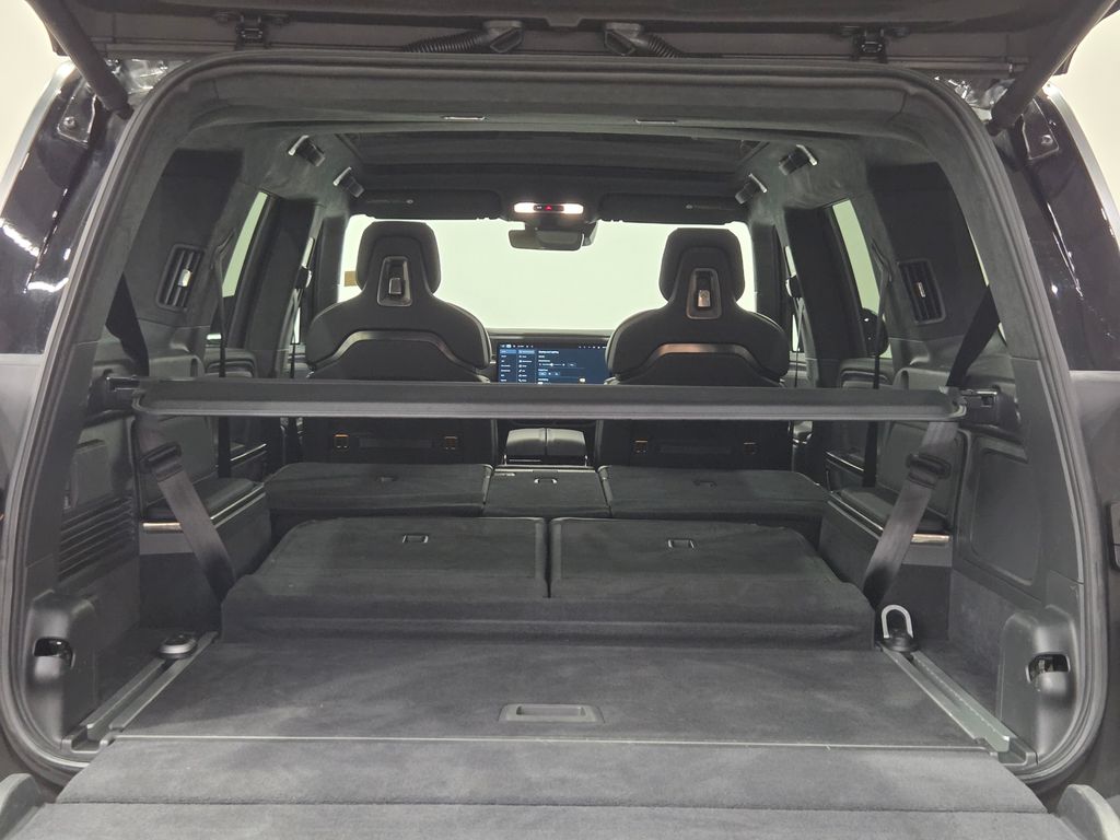 2024 Rivian R1S Adventure Dual Motor Max Pack