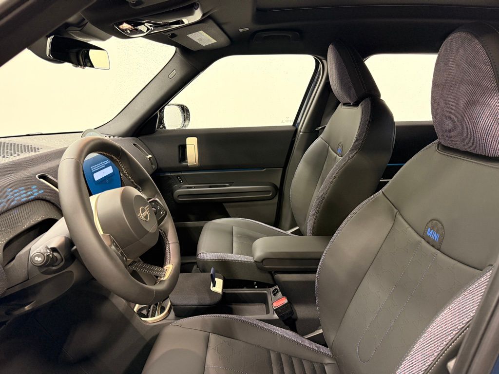 Thumbnail: 2026 MINI Cooper Countryman - 12