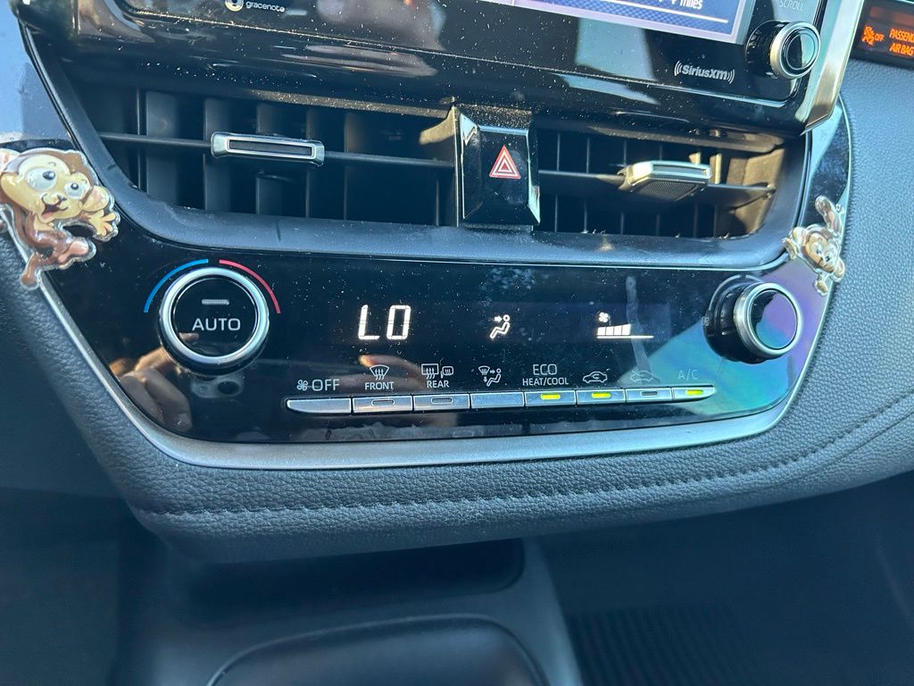 Thumbnail: 2022 Toyota Corolla - 24