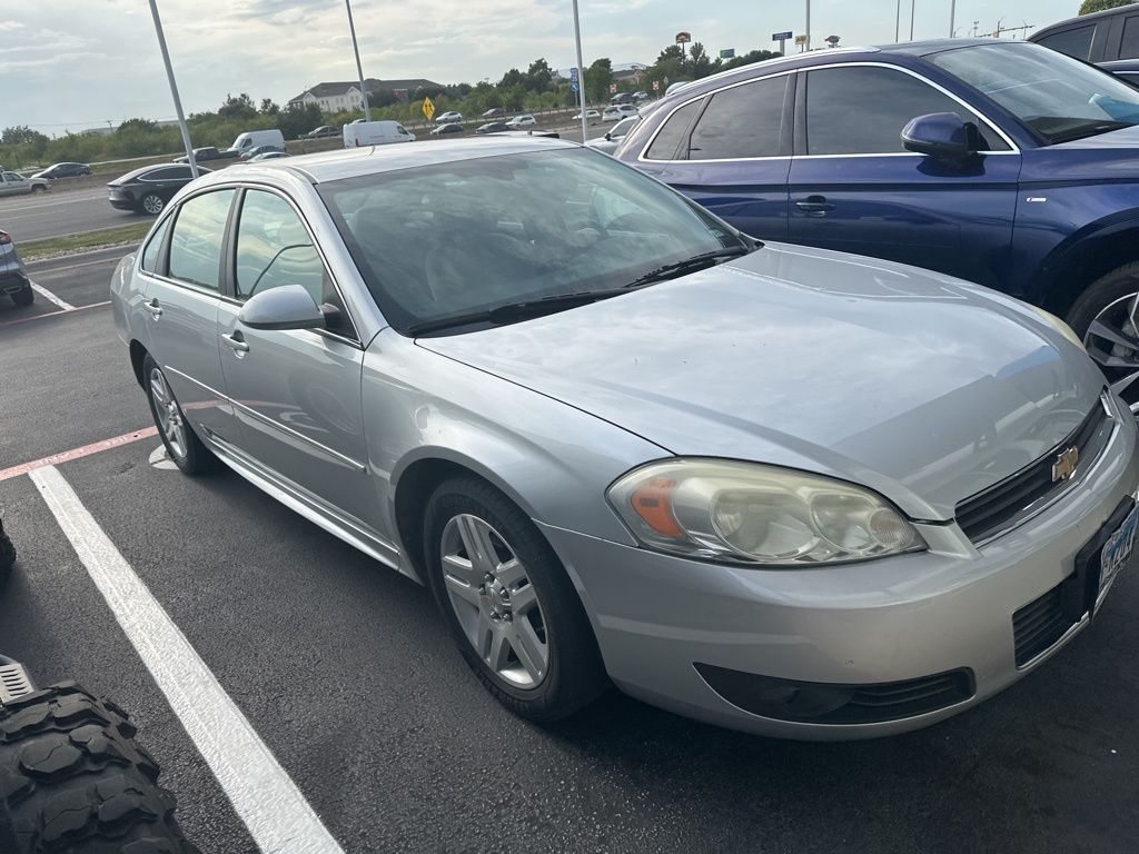 Thumbnail: 2010 Chevrolet Impala - 3