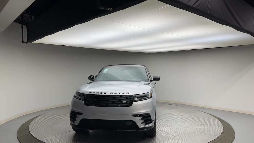 Thumbnail: 2024 Land Rover Range Rover Velar - 3