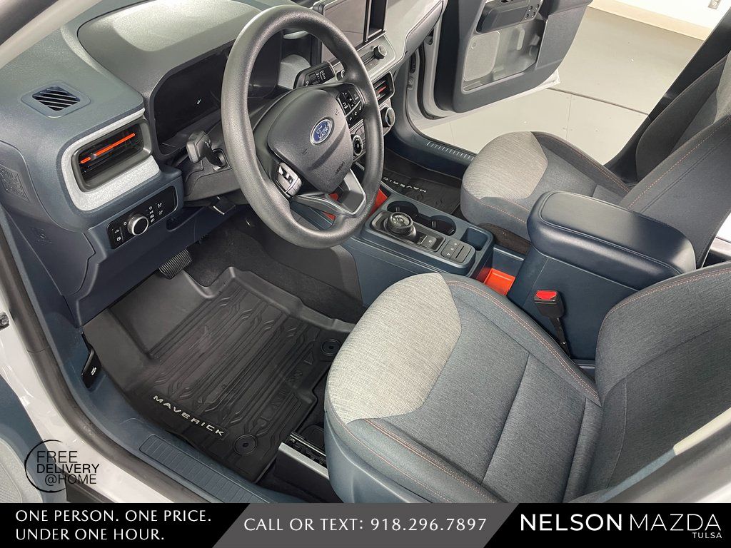 Used 2023 White Ford XLT image 21