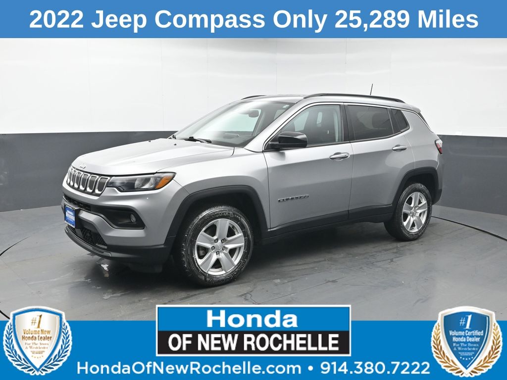 Billet Silver Metallic Clearcoat 2022 Jeep Compass Latitude 4WD SUV / Crossover Four-Wheel Drive 9-Speed Automatic