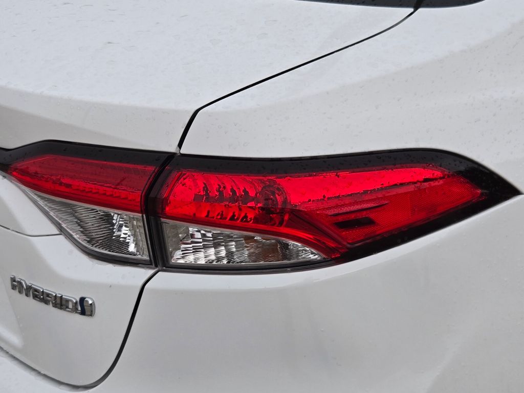 2021 Toyota Corolla - $15,677