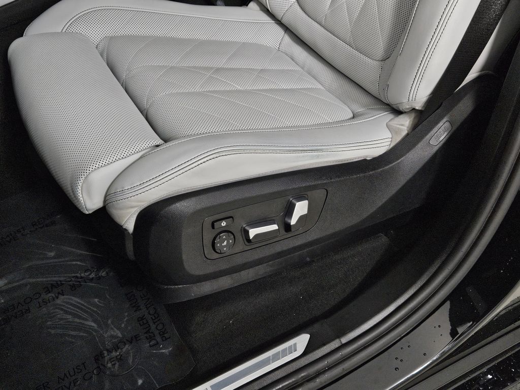 Thumbnail: 2023 BMW X5 - 23