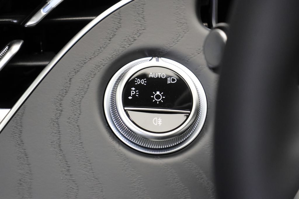 Thumbnail: 2027 Mercedes-Benz E-Class - 19