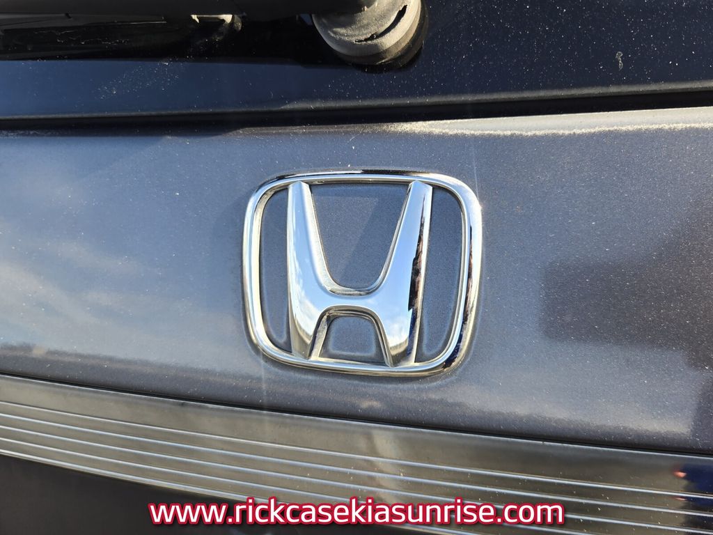2014 Honda Odyssey - $10,920