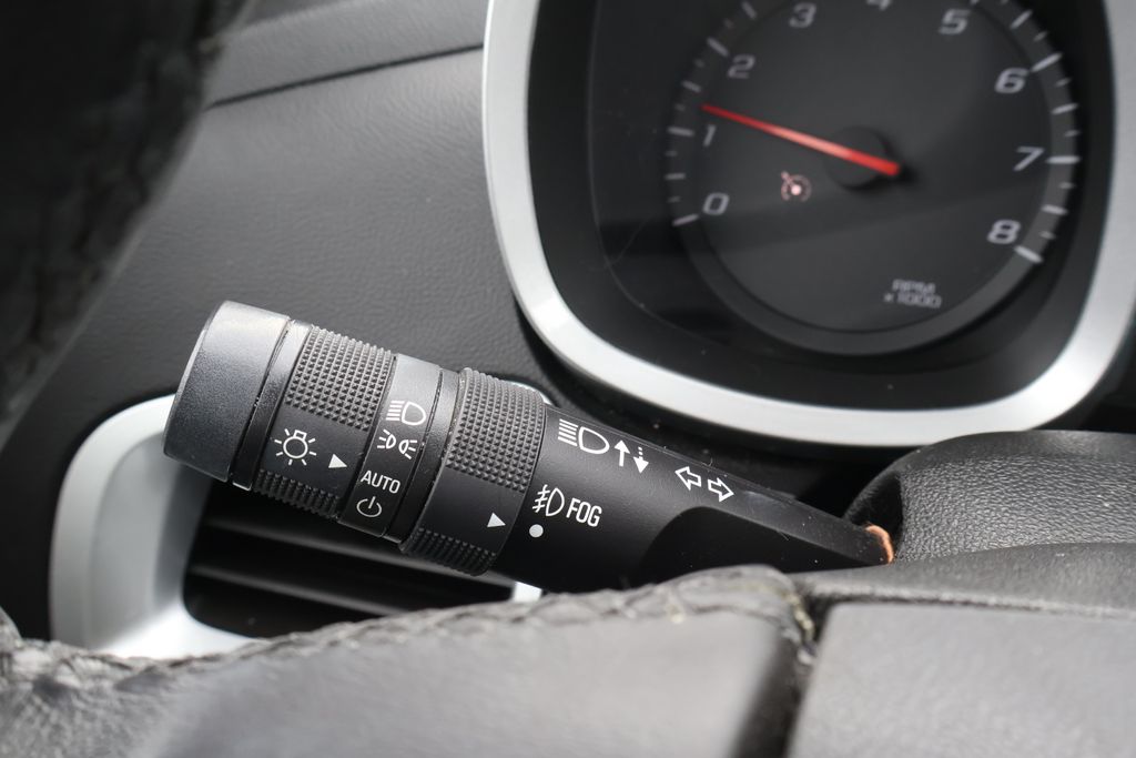 Thumbnail: 2014 Chevrolet Equinox - 17