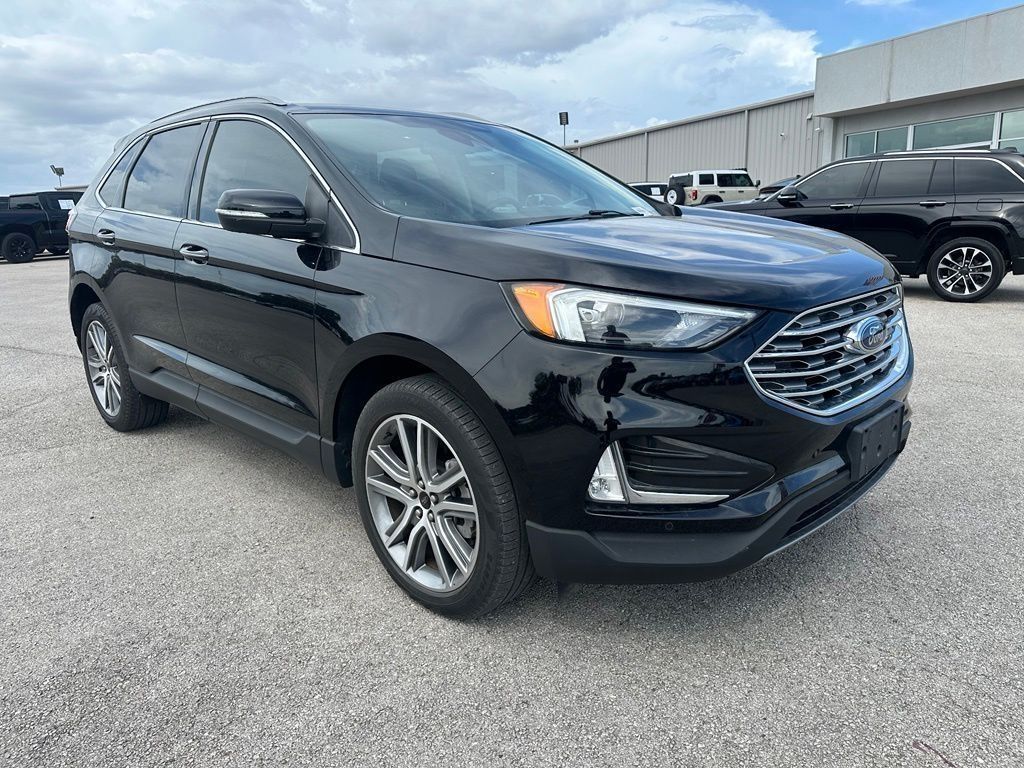 Black Metallic 2023 Ford Edge SUV / Crossover All-Wheel Drive 8-Speed Automatic
