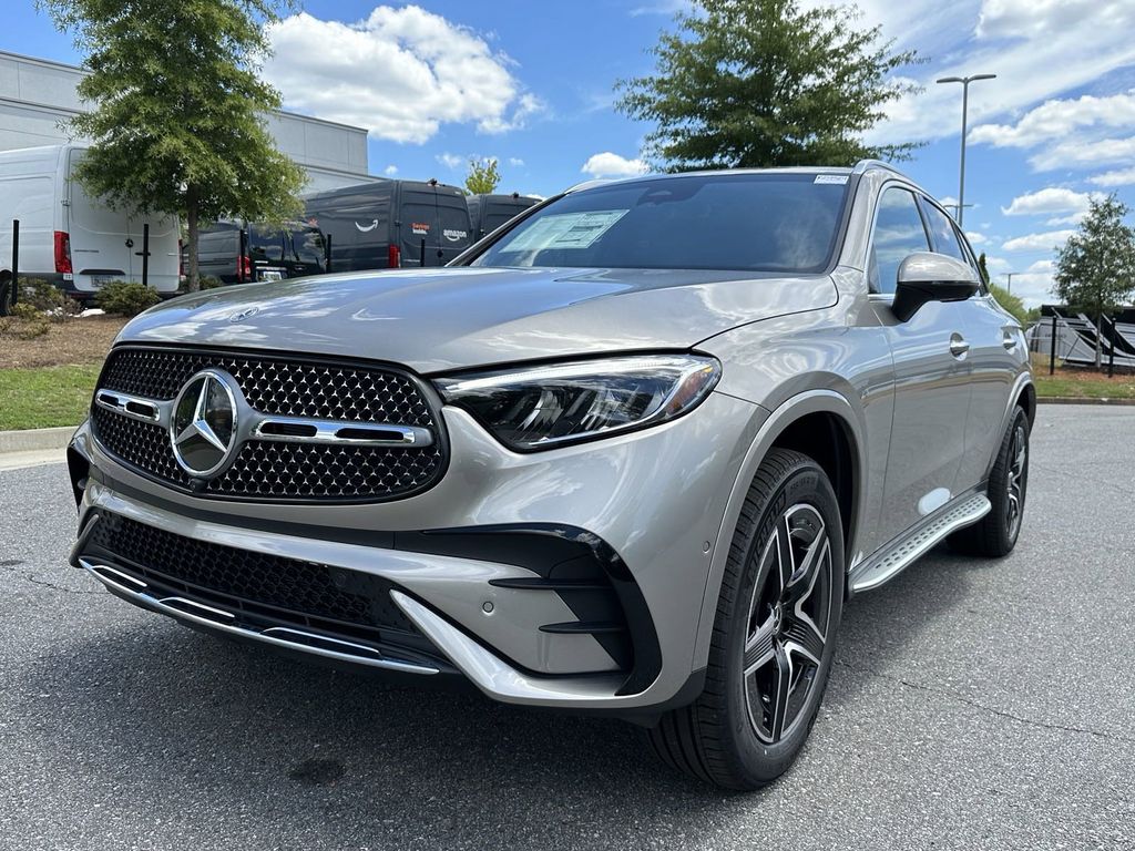 2024 Mercedes-Benz GLC GLC 300 4