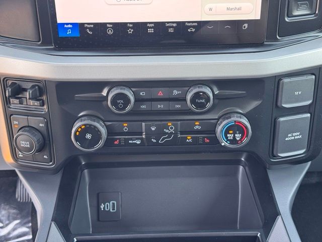 2026 Ford F-350 Super Duty XLT