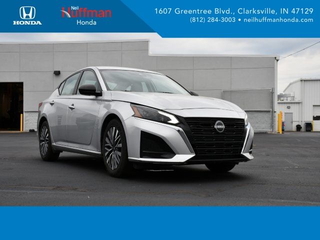 2024 Nissan Altima 2.5 SV FWD