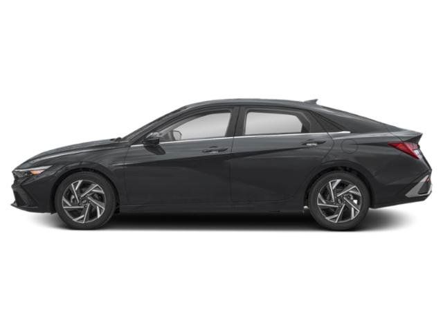 2026 Hyundai Elantra — photo 2