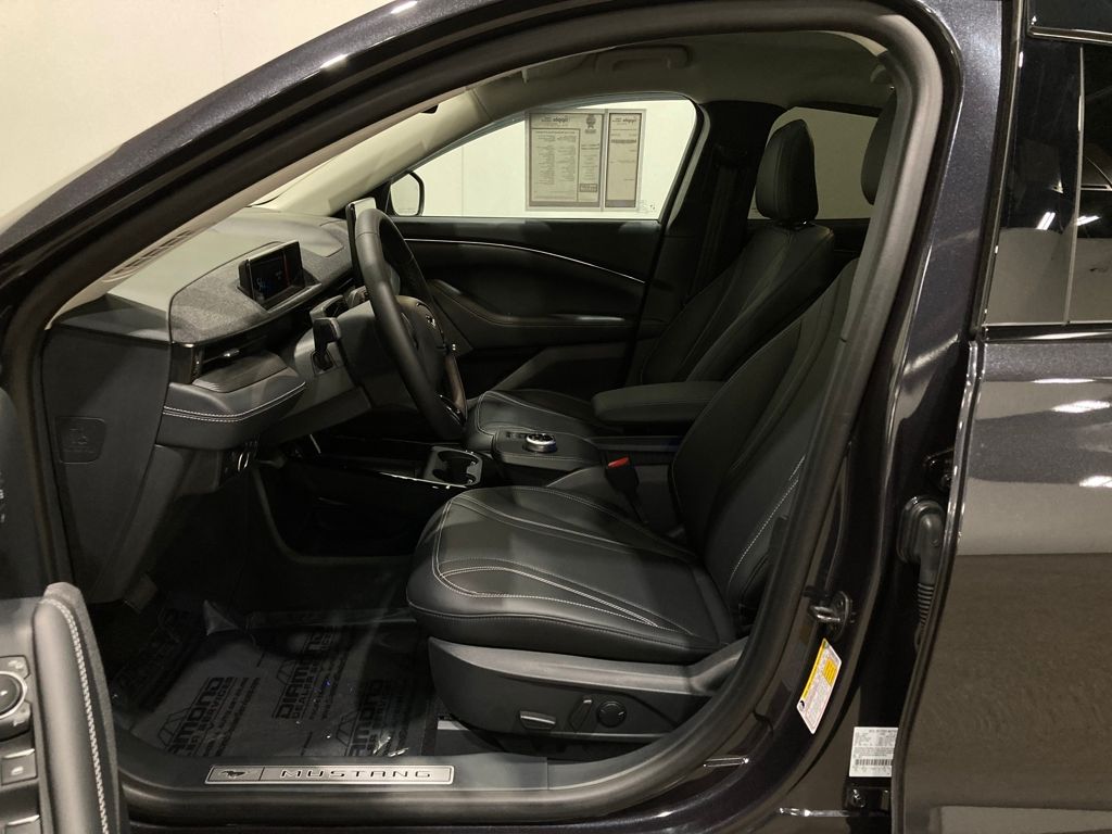 2022 Ford Mustang Mach-E Premium