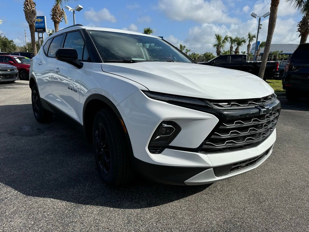 2025 Chevrolet Blazer LT 9