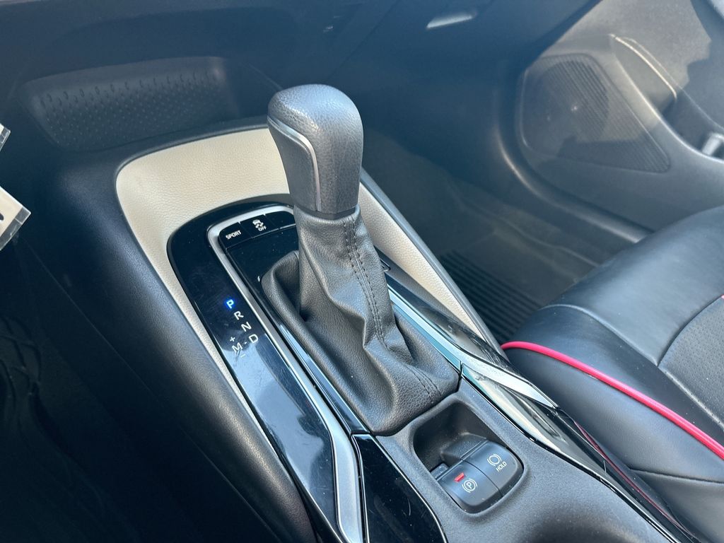 Thumbnail: 2021 Toyota Corolla - 24