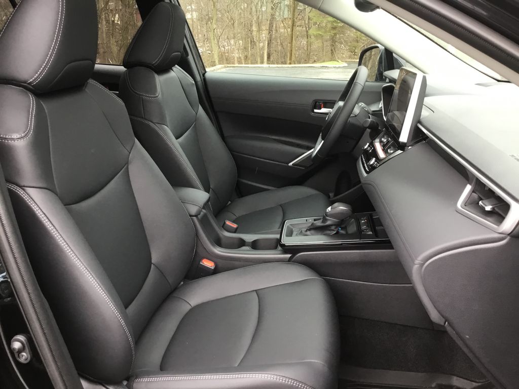 Thumbnail: 2026 Toyota Corolla Cross - 13