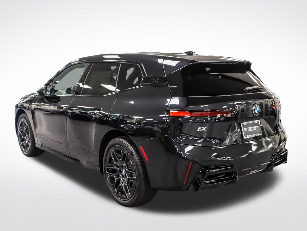 Thumbnail: 2026 BMW iX - 3