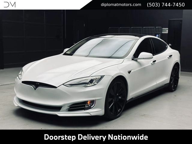 White 2013 Tesla Model S Sedan Rear-Wheel Drive 1-Speed Automatic