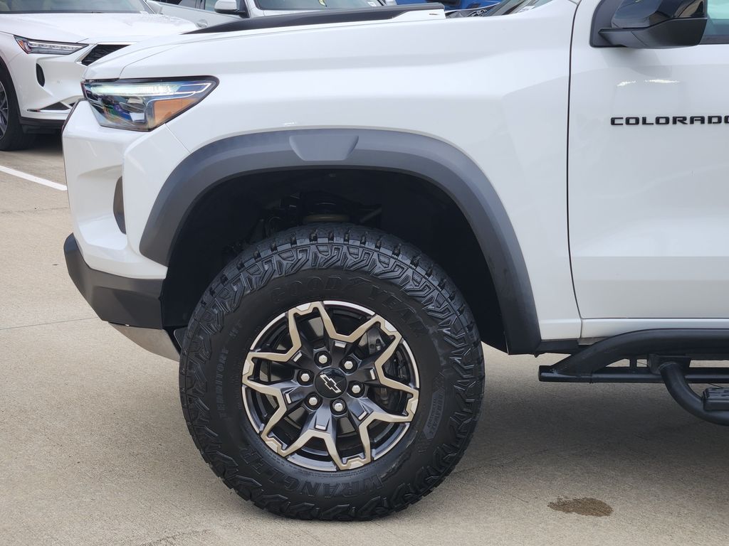 2023 Chevrolet Colorado ZR2 White at Emmons Autoplex