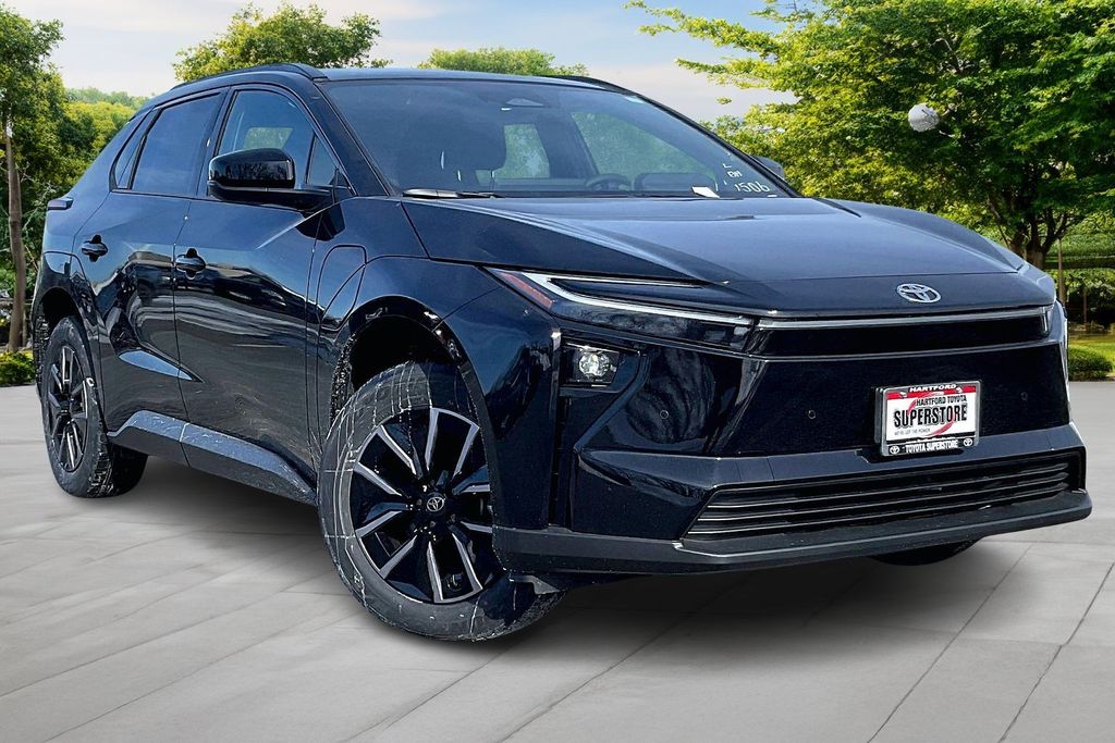 2026 Toyota bZ XLE Plus FWD
