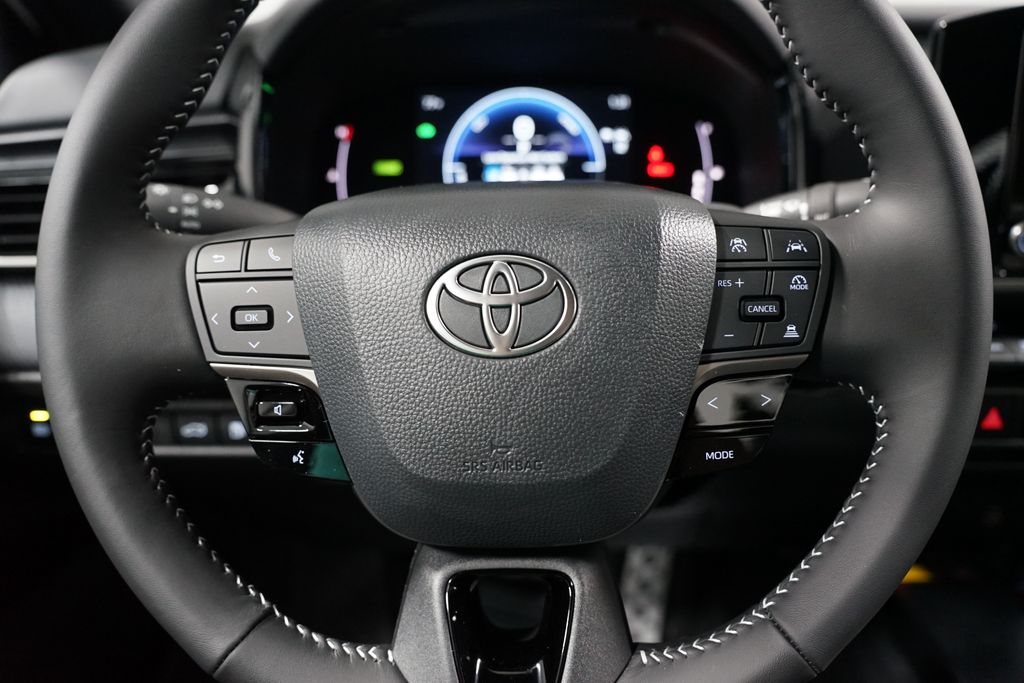Thumbnail: 2026 Toyota Camry - 12